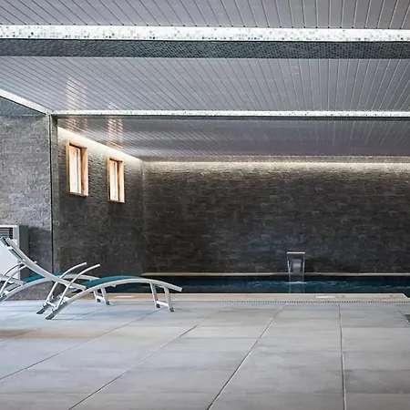 Black Diamond Hotel 4*
