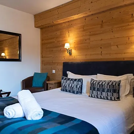 Black Diamond Hotel 4*