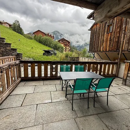 Hotel Black Diamond Foy